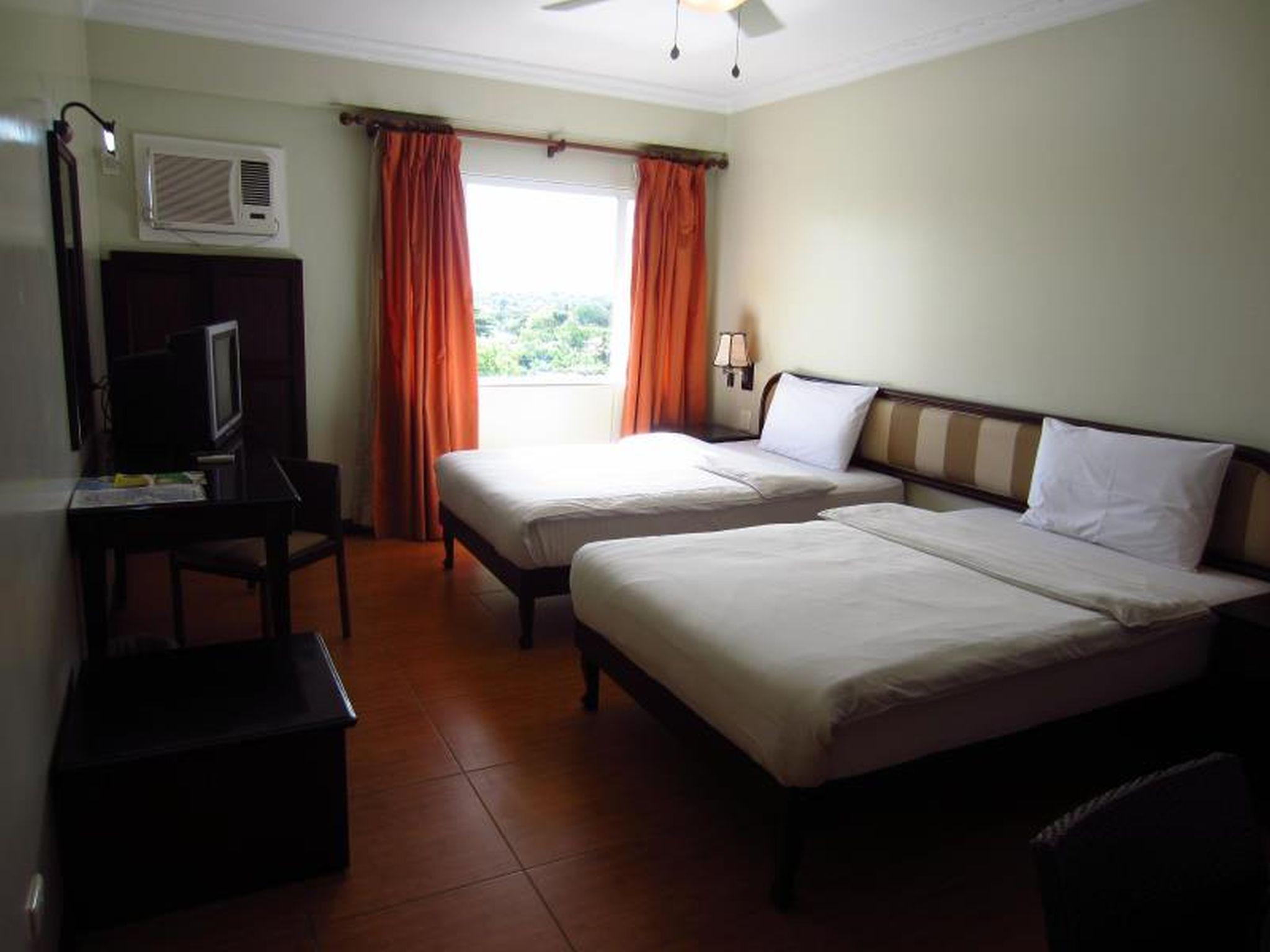 Egi Resort & Hotel Lapu-Lapu City Zewnętrze zdjęcie