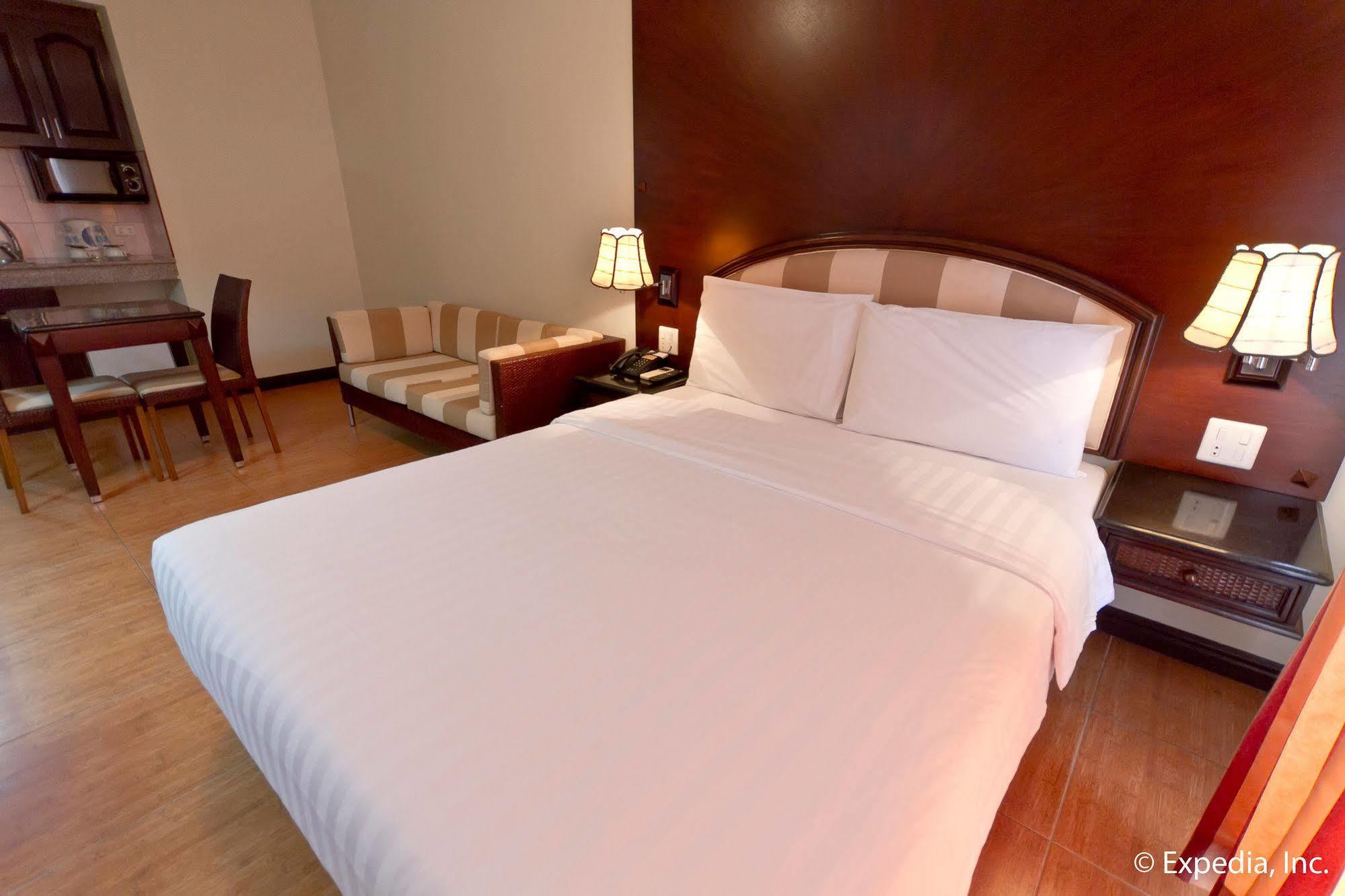Egi Resort & Hotel Lapu-Lapu City Zewnętrze zdjęcie