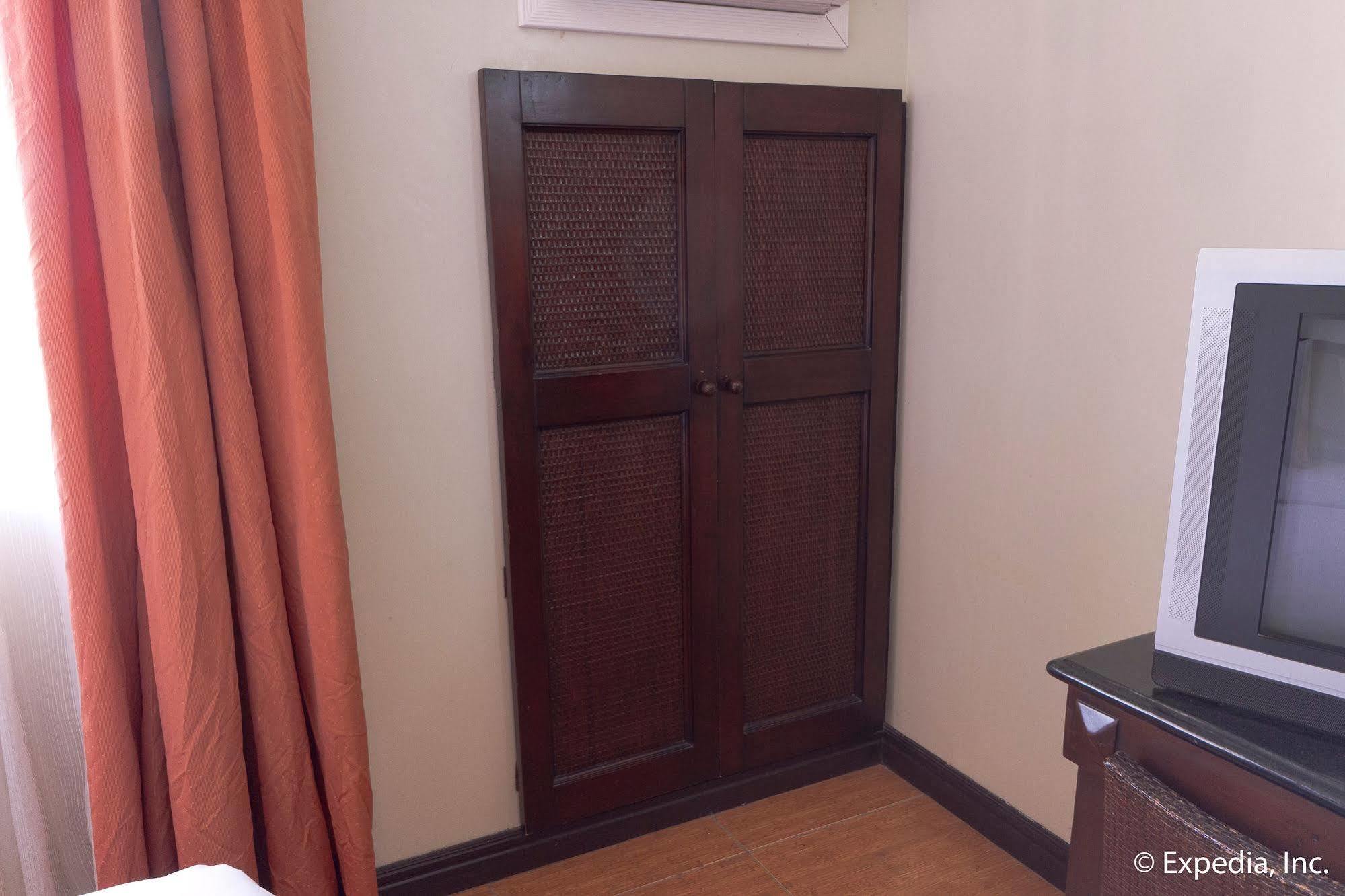 Egi Resort & Hotel Lapu-Lapu City Zewnętrze zdjęcie